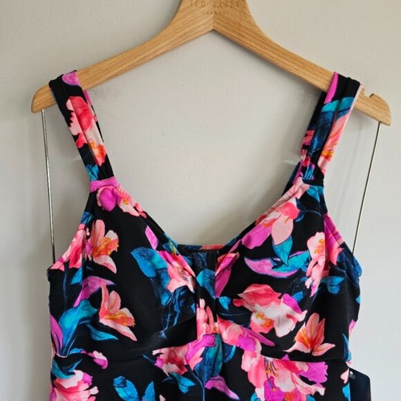 Trimshaper Lily Floral Tankini Swim Top Size 8 New - Picture 2 of 8